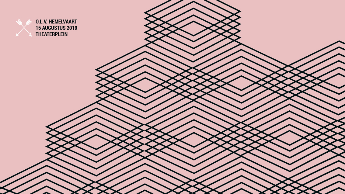 15/08 MARCHÉ AUX PUCES SUR LA PLACE DU THÉÂTRE